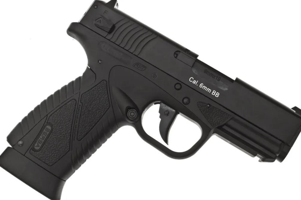 Rodes Bersa BP9CC metal Blowback – Co2 Outlet