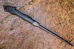 Rodes Fafnir Wand tryllestav – Sort Outlet