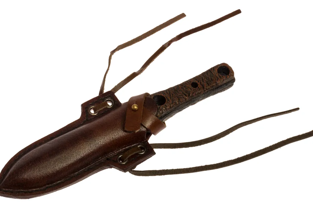 Rodes Thrust Knife + Holder – Brown Hot