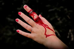 Rodes Zoelibat Bleeding Sliced Finger Clearance